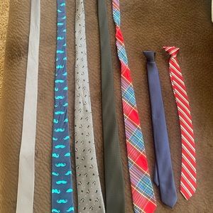 Lot of 7 Youth Boys ties